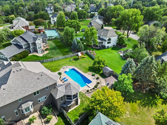 6102 Creek Ridge Court, Minnetonka, MN 55345