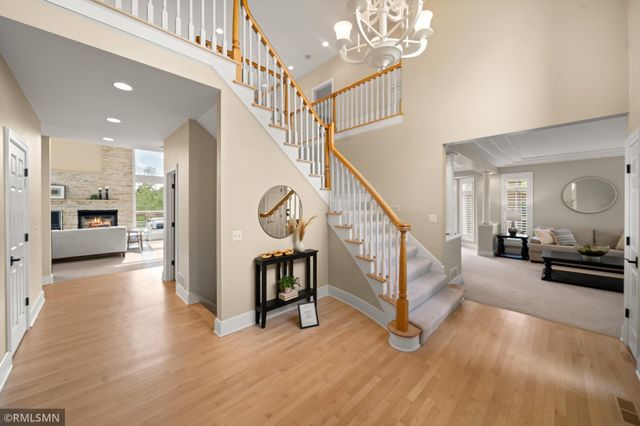 6102 Creek Ridge Court, Minnetonka, MN 55345
