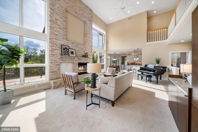 6102 Creek Ridge Court, Minnetonka, MN 55345