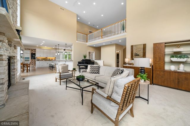 6102 Creek Ridge Court, Minnetonka, MN 55345