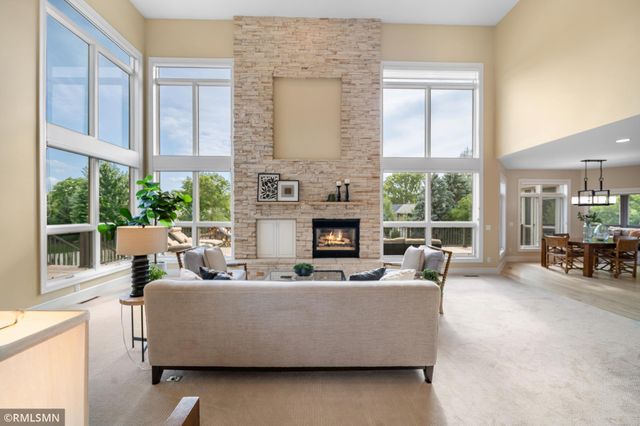 6102 Creek Ridge Court, Minnetonka, MN 55345