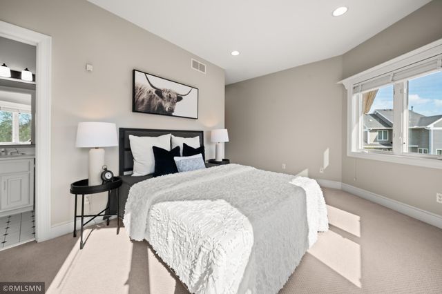 6102 Creek Ridge Court, Minnetonka, MN 55345