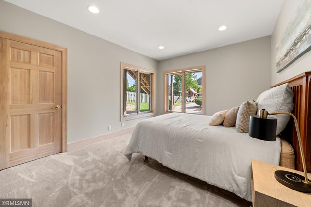 6102 Creek Ridge Court, Minnetonka, MN 55345