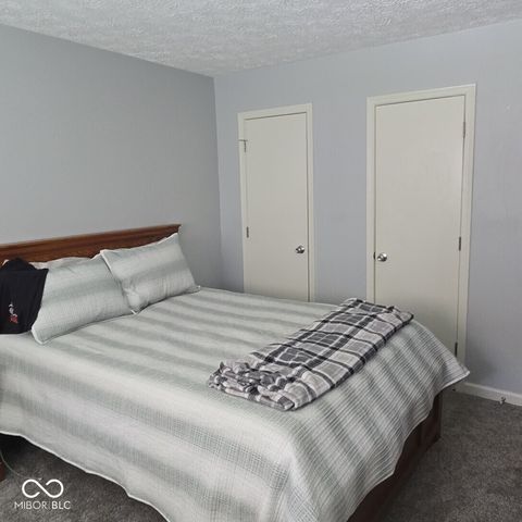 9455 9457 Huggin Hollow Road, Martinsville, IN 46151