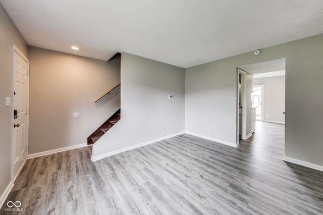 9455 9457 Huggin Hollow Road, Martinsville, IN 46151