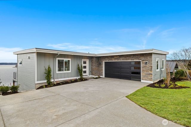 2216 Cleven Park Road, Camano Island, WA 98282