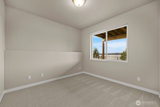 2216 Cleven Park Road, Camano Island, WA 98282