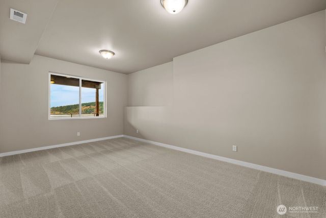 2216 Cleven Park Road, Camano Island, WA 98282