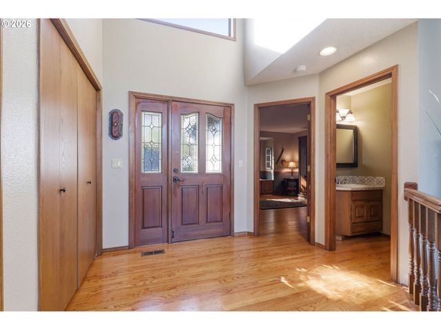 7823 Se 140TH Dr, Portland, OR 97236
