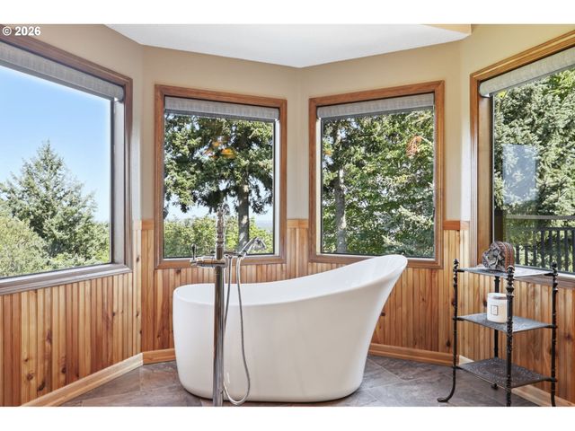 7823 Se 140TH Dr, Portland, OR 97236