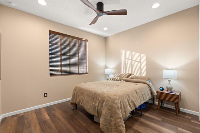 6028 Hardin Drive SE, Albuquerque, NM 87106