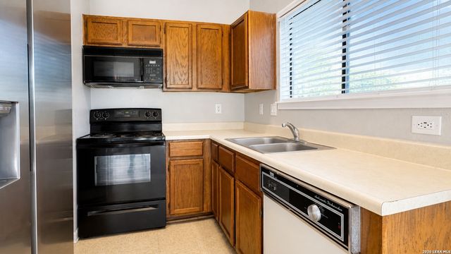 9410 BOULEAU, San Antonio, TX 78254