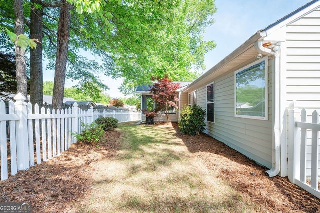 306 Day Lily Way, Villa Rica, GA 30180