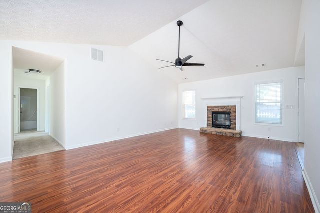 306 Day Lily Way, Villa Rica, GA 30180