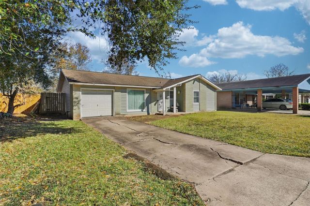 5215 Grace Point Lane, Houston, TX 77048