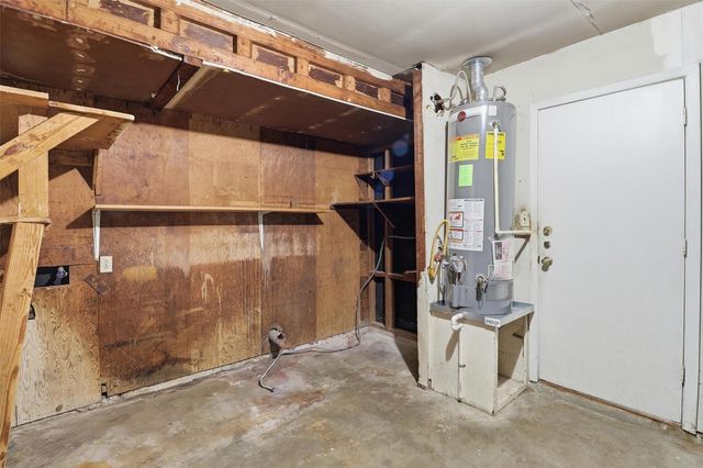 5215 Grace Point Lane, Houston, TX 77048