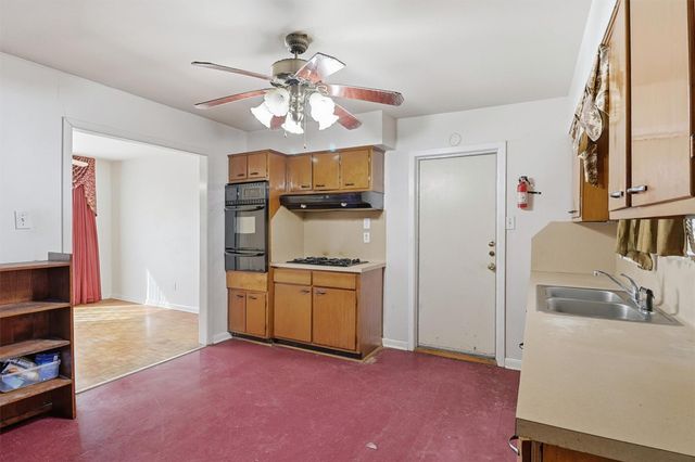 5215 Grace Point Lane, Houston, TX 77048