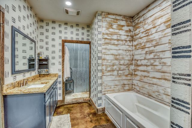 1850 Lcr 439, Mexia, TX 76667