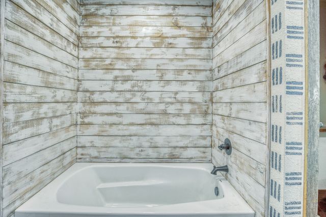 1850 Lcr 439, Mexia, TX 76667