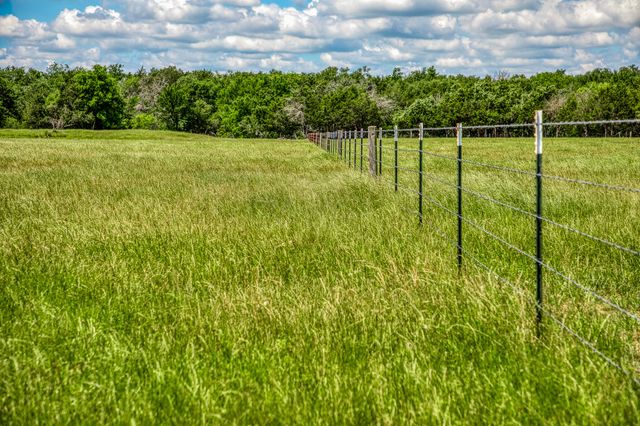 1850 Lcr 439, Mexia, TX 76667