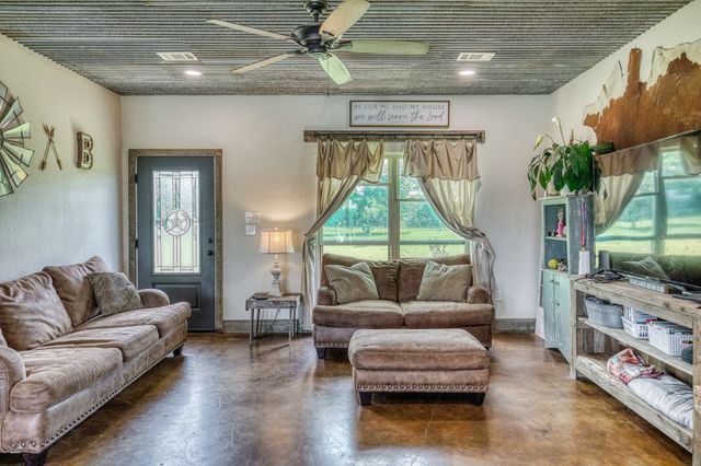 1850 Lcr 439, Mexia, TX 76667