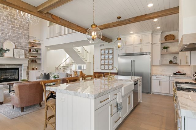 3612 NW 178th Court, Clive, IA 50325