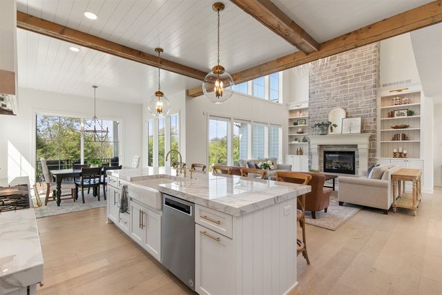 3612 NW 178th Court, Clive, IA 50325