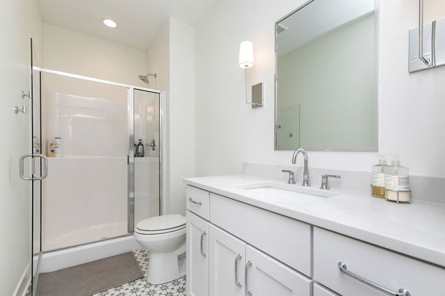 3612 NW 178th Court, Clive, IA 50325