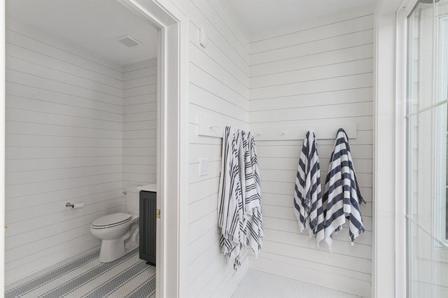 3612 NW 178th Court, Clive, IA 50325