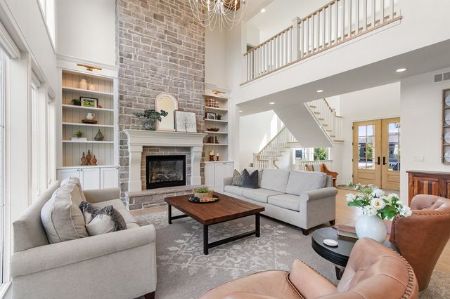 3612 NW 178th Court, Clive, IA 50325