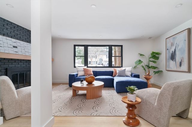 8 Emily Road, Framingham, MA 01701