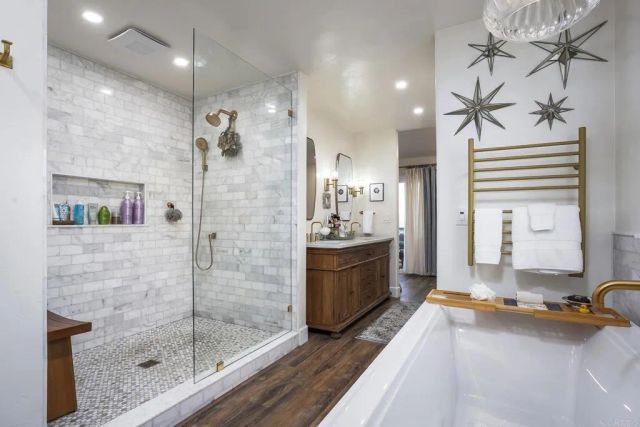 2763 W VICTORIA DR, Alpine, CA 91901