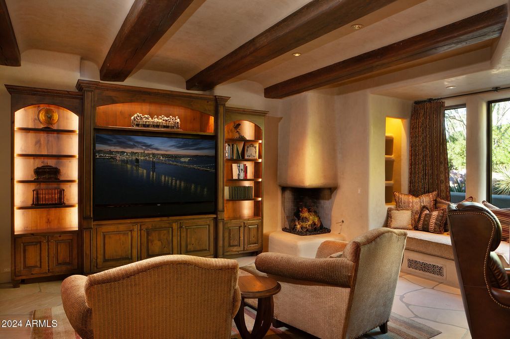 Image 12 of property listing at 10040 E HAPPY VALLEY Road 504, Scottsdale, AZ 85255