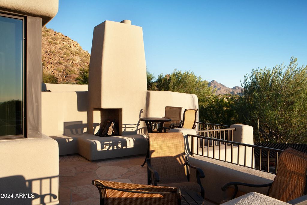 Image 28 of property listing at 10040 E HAPPY VALLEY Road 504, Scottsdale, AZ 85255