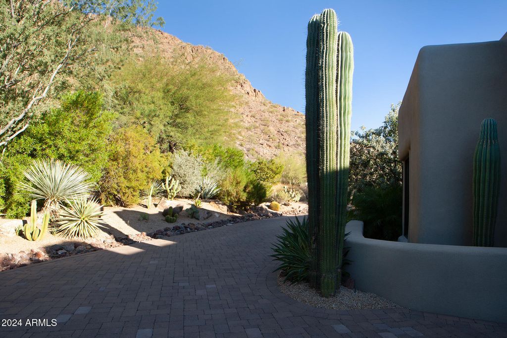 Image 42 of property listing at 10040 E HAPPY VALLEY Road 504, Scottsdale, AZ 85255