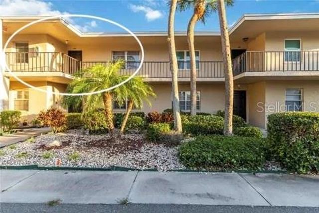 6999 W COUNTRY CLUB DRIVE N 225, Sarasota, FL 34243