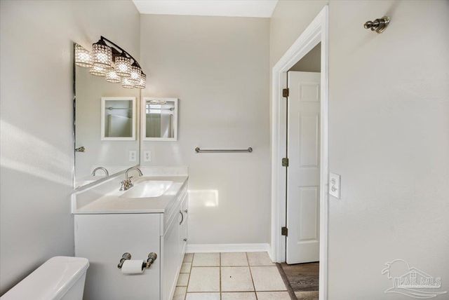 225 Wildflower Ln, Pensacola, FL 32514