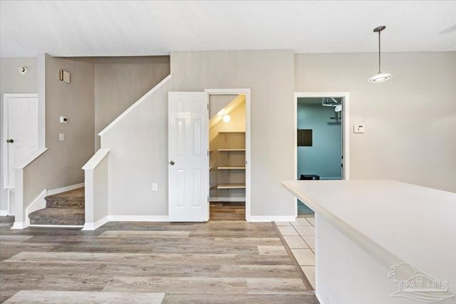 225 Wildflower Ln, Pensacola, FL 32514