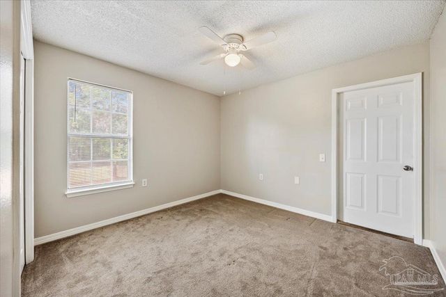 225 Wildflower Ln, Pensacola, FL 32514