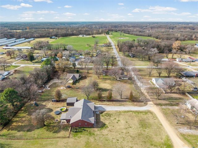 13730 Cozy Corners Road, Siloam Springs, AR 72761