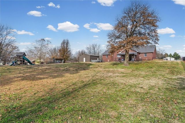 13730 Cozy Corners Road, Siloam Springs, AR 72761