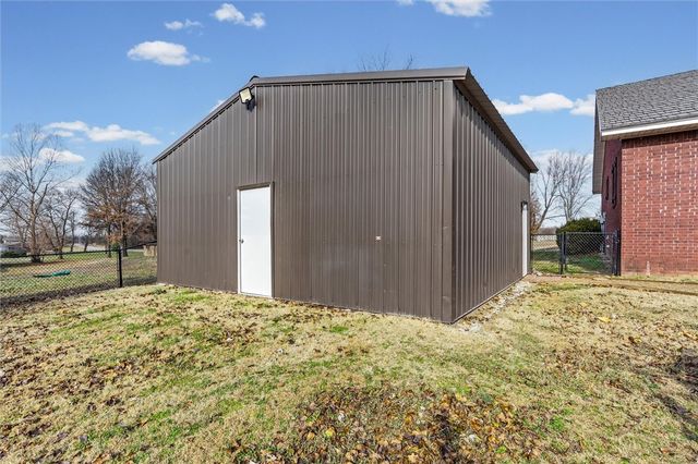 13730 Cozy Corners Road, Siloam Springs, AR 72761