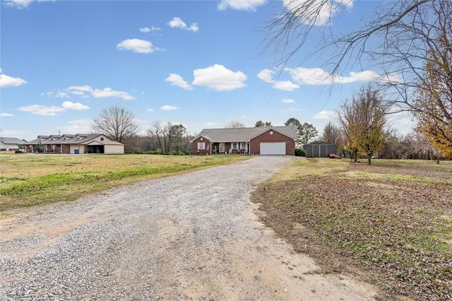 13730 Cozy Corners Road, Siloam Springs, AR 72761