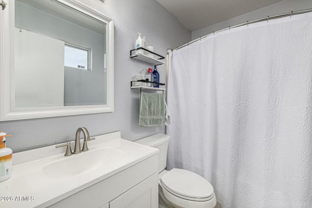 8450 W ELM Street, Phoenix, AZ 85037