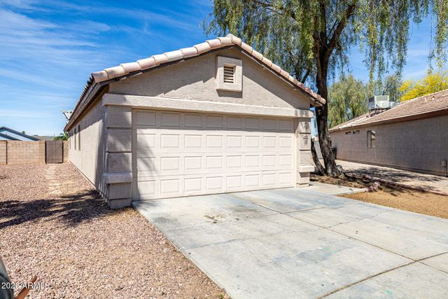 8450 W ELM Street, Phoenix, AZ 85037