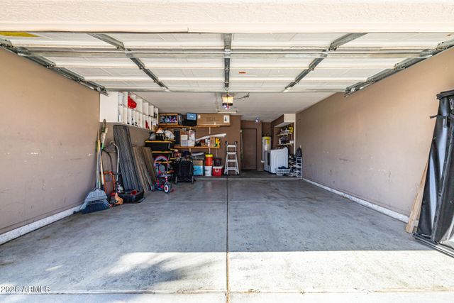 8450 W ELM Street, Phoenix, AZ 85037