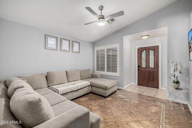 8450 W ELM Street, Phoenix, AZ 85037