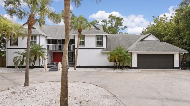 765 SIESTA KEY CIRCLE, Sarasota, FL 34242