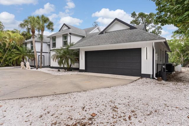 765 SIESTA KEY CIRCLE, Sarasota, FL 34242