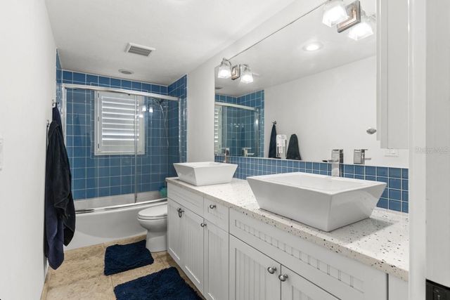 765 SIESTA KEY CIRCLE, Sarasota, FL 34242